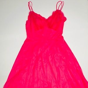 VTG 60’s Bright Pink Boudoir Gown Sleep Babydoll